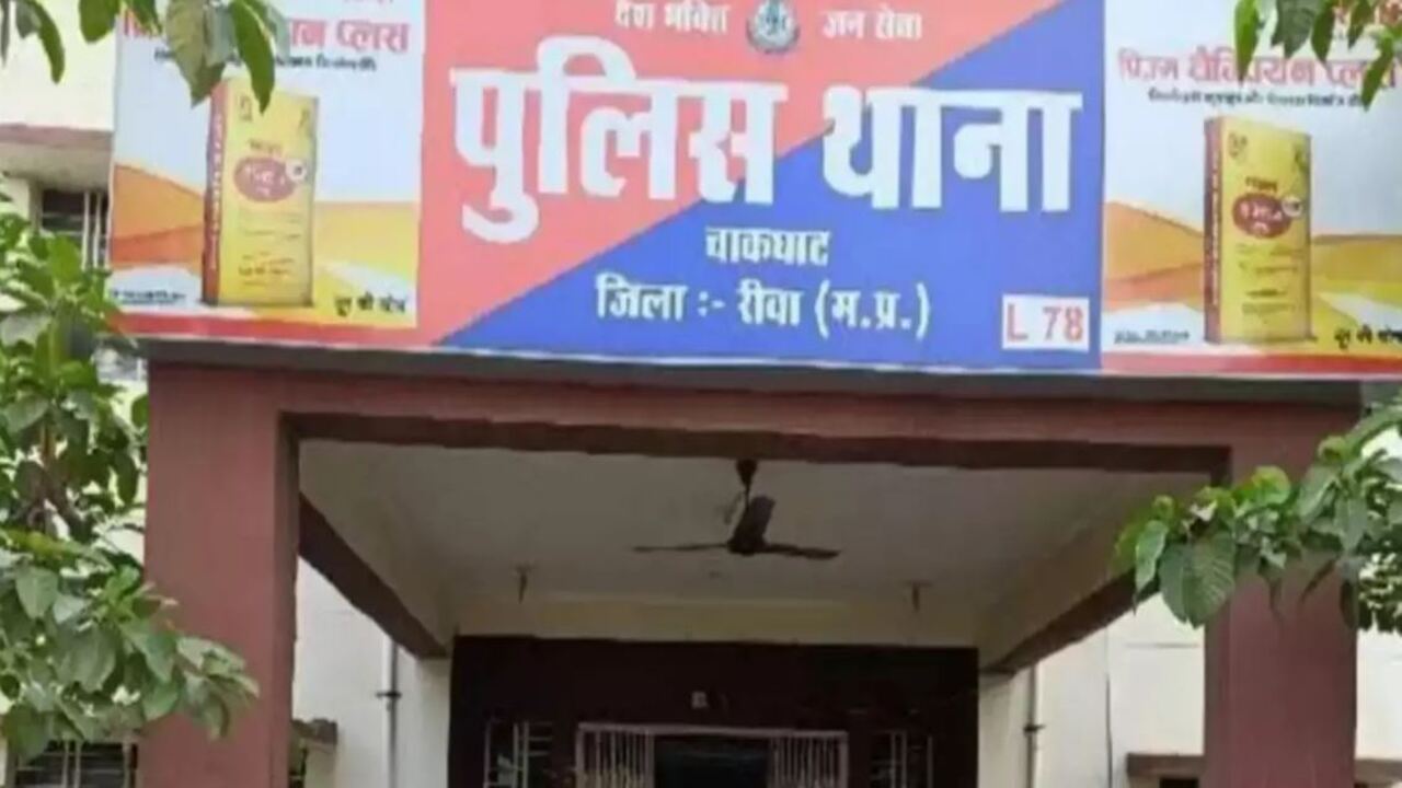 FIR लिखने के बजाय फरियादी को मिली जूते मारने की धमकी, मामला हुआ दर्ज