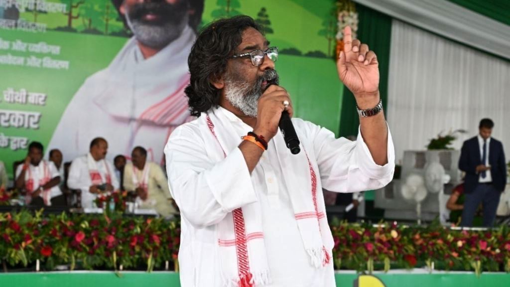 चुनाव आयोग BJP नेताओं के इशारे पर काम करता है? झारखंड मुक्ति मोर्चा का बड़ा दावा चुनाव आयोग BJP नेताओं के इशारे पर काम करता है? झारखंड मुक्ति मोर्चा का बड़ा दावा