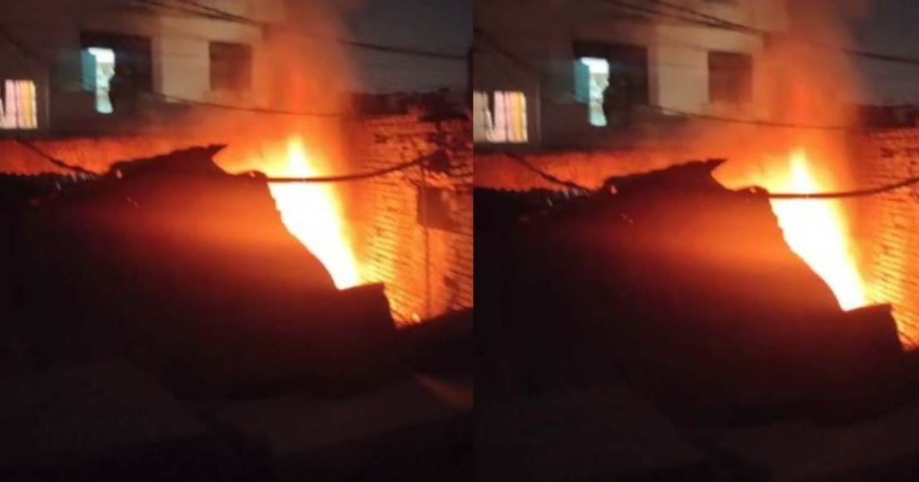 Gwalior News: देर रात अचानक कार गैराज में लगी भीषण आग, लाखों का सामन जलकर राख