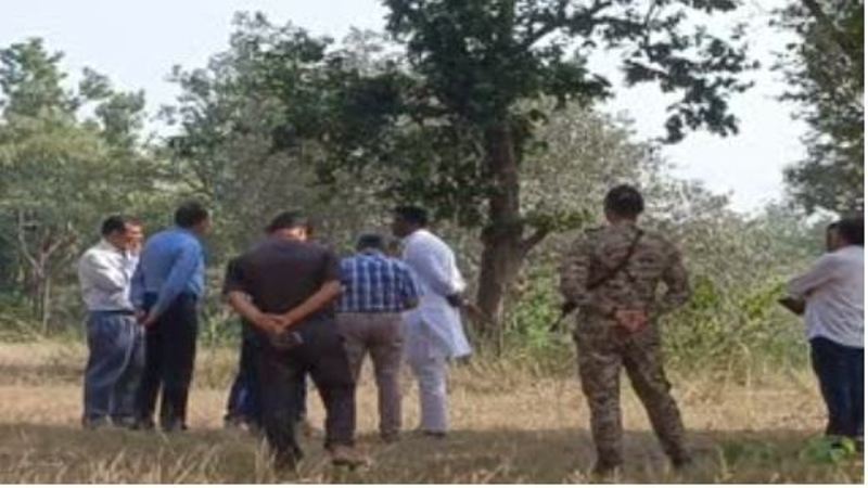 वन राज्य मंत्री दिलीप अहिरवार पहुंचे बांधवगढ़ नेशनल पार्क, 10 हाथियों की मौत के‌ मामले में ली जानकारी
