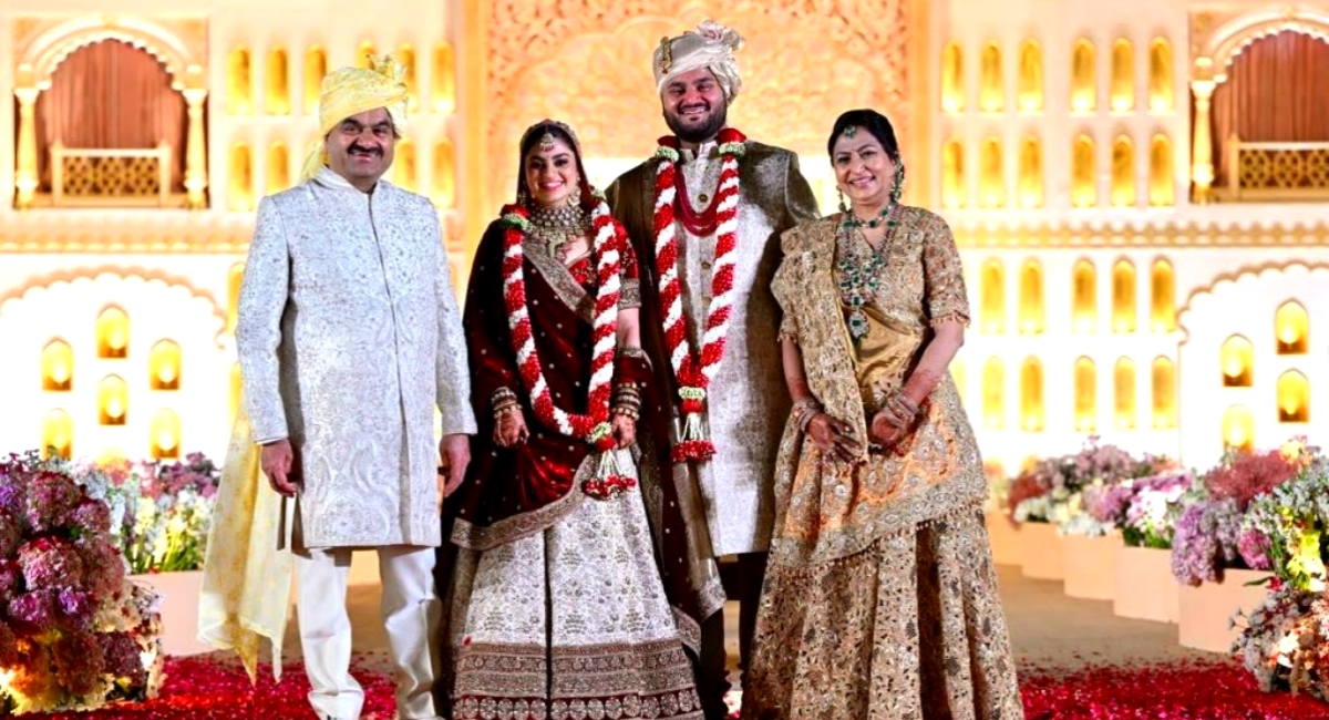 बेटे की शादी में गौतम अदाणी ने खोल दिया खजाना,10 हजार करोड़ रुपए का दान,Jeet Adani Wedding