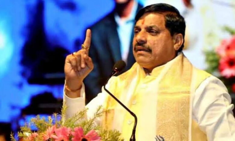 मध्यप्रदेश सरकार का बड़ा ऐलान: सुरक्षाकर्मियों को मिलेगा छठवां वेतनमान भत्ता, पुलिस भर्ती बोर्ड का गठन मध्यप्रदेश सरकार का बड़ा ऐलान: सुरक्षाकर्मियों को मिलेगा छठवां वेतनमान भत्ता, पुलिस भर्ती बोर्ड का गठन