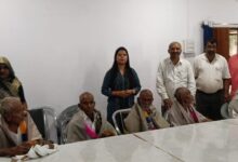 सीधी जिले के ग्राम पंचायत सिहावल में धूमधाम से मनाया गया अंतर्राष्ट्रीय वृद्ध दिवस